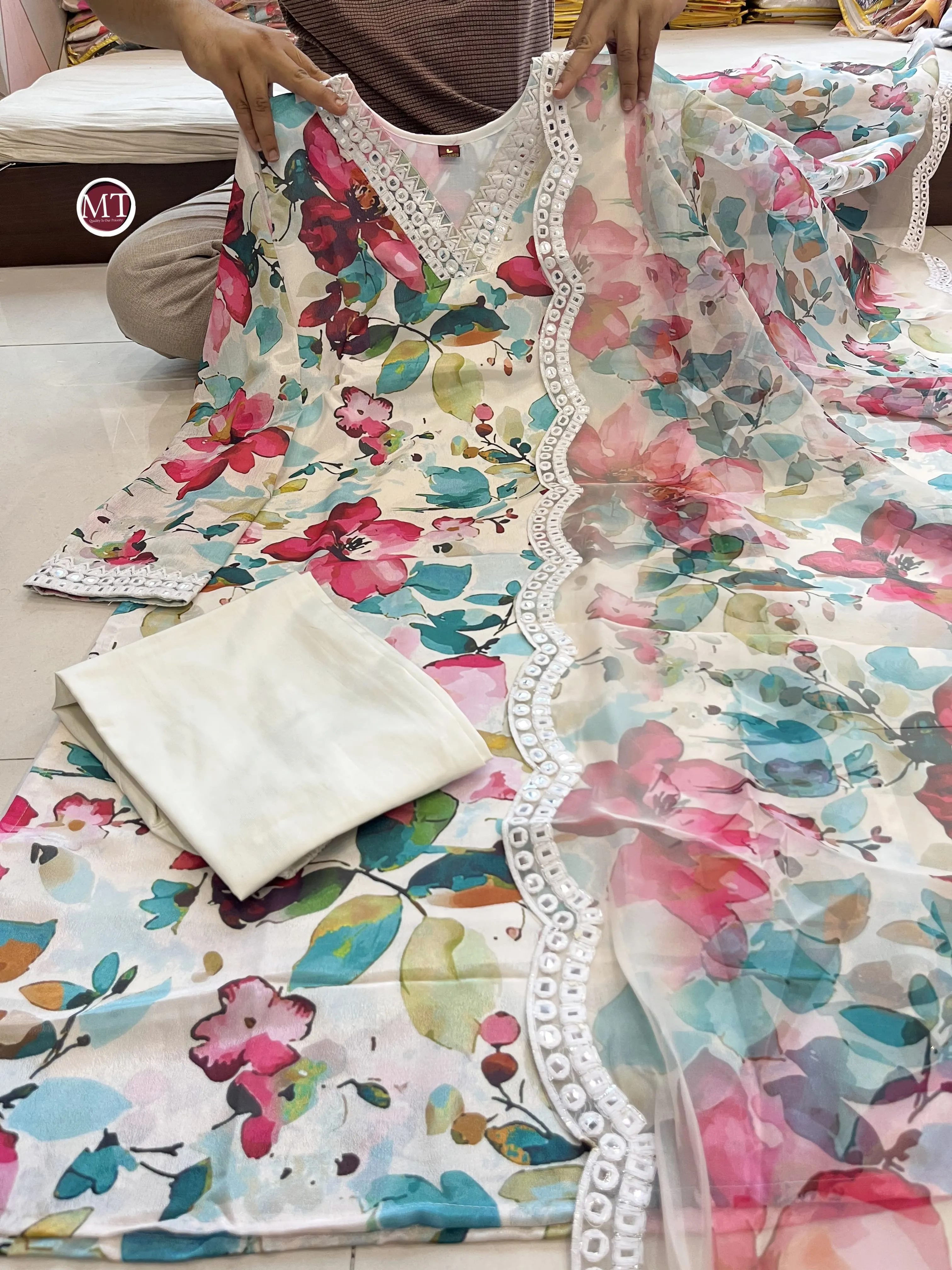 Beautiful Designer Heavy Mehera Chinon Salwar Suit