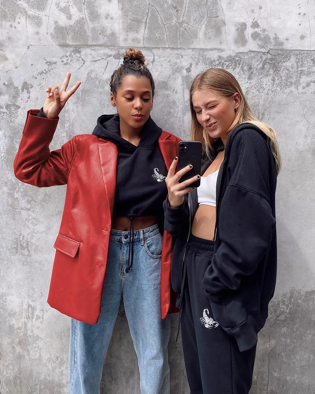 Women Leather Jacket Oversized Faux Leather Blazer Button Down Lapel Coat with Pockets Vintage Streetwear